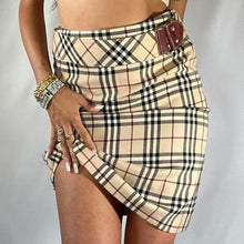 Load image into Gallery viewer, Iconic and Authentic Burberry Nova Check Mini Skirt S/M